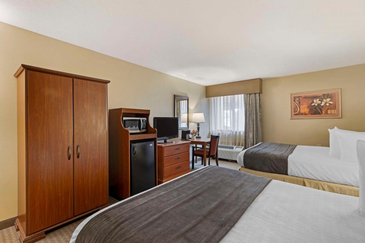 Best Western Plus The Charles 3*