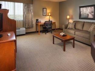 Best Western Plus The Charles Hotel 3*